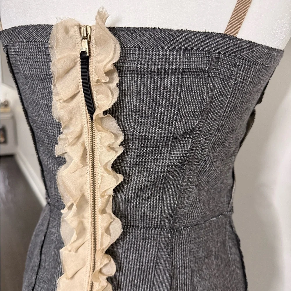 NWT- D&G Dolce and Gabbana lightweight wool/silk blend, size IT 42 - Picture 3 of 7